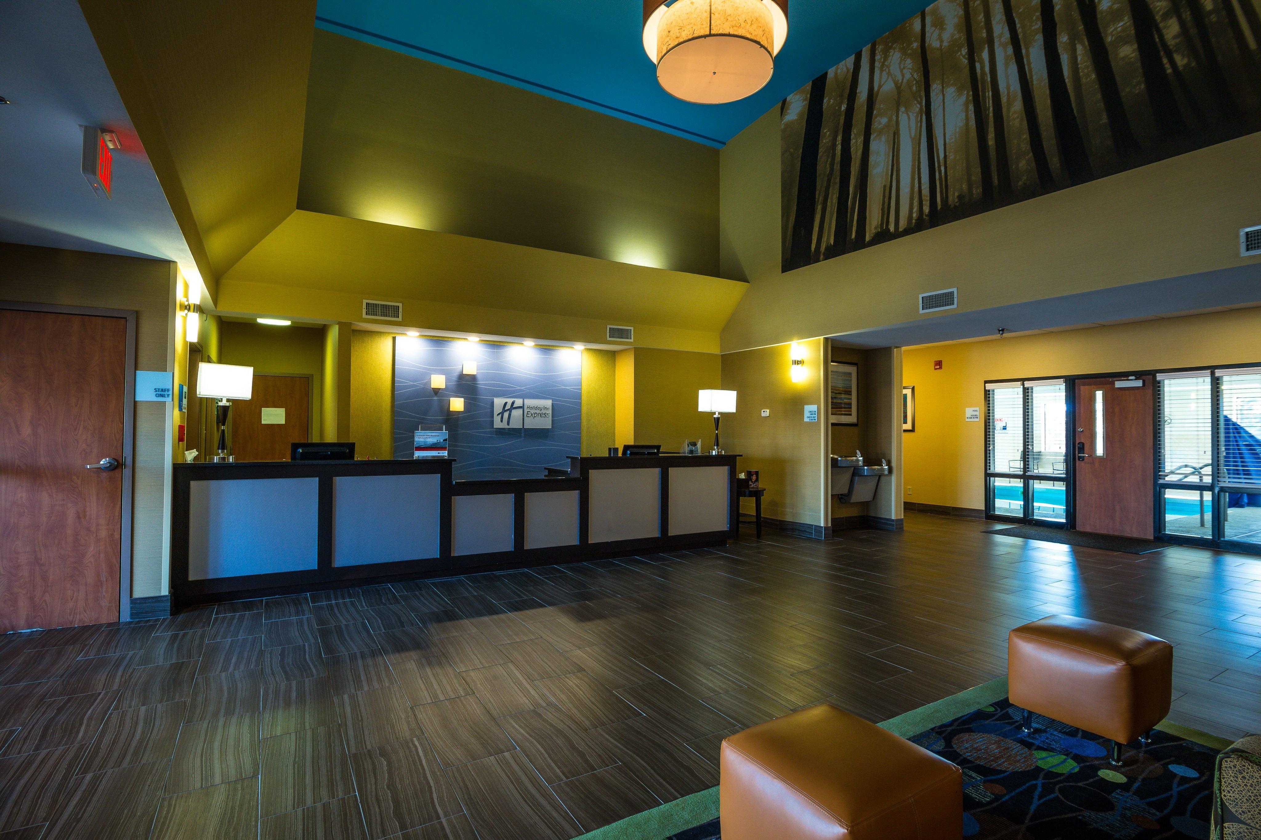 Holiday Inn Express Hotel & Suites Edmond By Ihg Екстериор снимка
